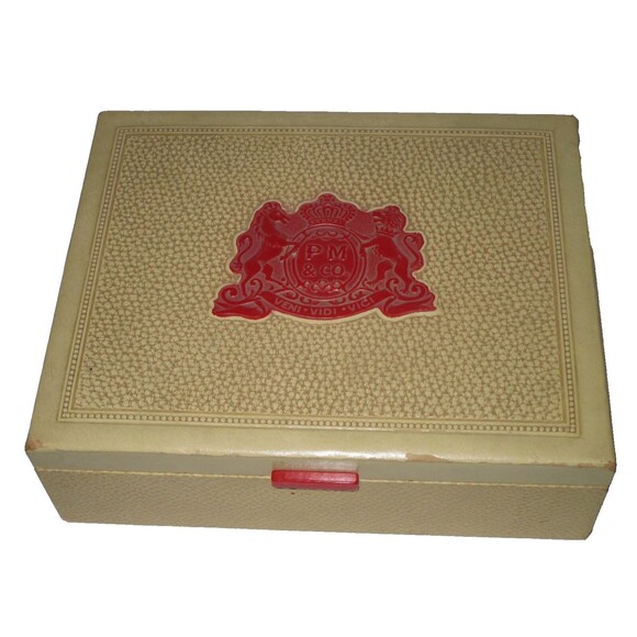 PM & Co ~ Phillip Morris ~ Veni-Vidi-Vici Cream Color Cigar Box - Picture 1 of 10